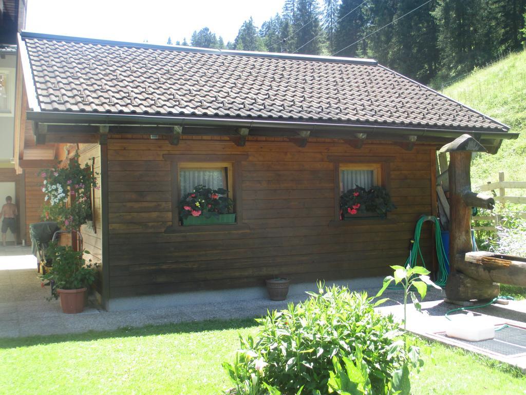 Schwarzenbacher Lungotz Ruang foto